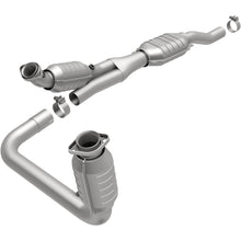Load image into Gallery viewer, MagnaFlow Conv DF 02-03 Dodge Ram 1500 PickUp 5.9L (23959)