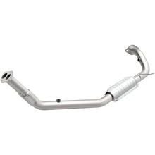 Load image into Gallery viewer, MagnaFlow Conv DF 98-00 Isuzu Amigo 2.2L (24040)