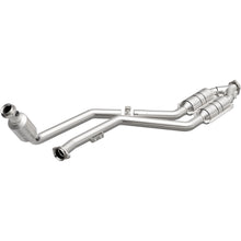 Load image into Gallery viewer, MagnaFlow Conv DF 99-00 Mercedes CLK320 3.2L (24044)