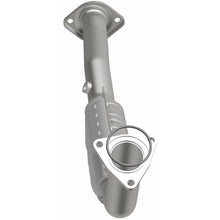 Load image into Gallery viewer, MagnaFlow Conv DF 03-06 Hummer H2 6.0L P/S (24083)