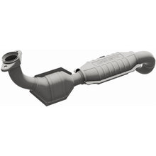 Load image into Gallery viewer, MagnaFlow Conv DF 04-06 Ford F-150 Pick Up (Exc Heritage) / 06 Lincoln Mark LT Truck Driver Side (24089)