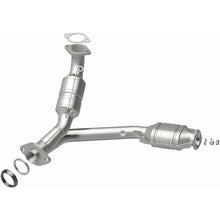 Load image into Gallery viewer, MagnaFlow Conv DF 01-02 Mitsu Montero 3.5L (24233)