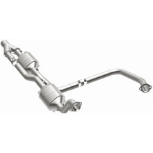 Load image into Gallery viewer, Magnaflow Conv DF 04-07 Dodge Ram 5.7L (24293)
