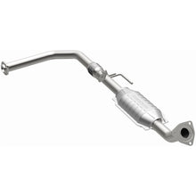 Load image into Gallery viewer, MagnaFlow Conv DF 00-04 Toyota Tundra V8 4.7L Gas (24404)
