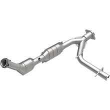 Load image into Gallery viewer, MagnaFlow Conv DF 03-04 Exped 4.6L Passenger Side (24441)