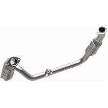 Load image into Gallery viewer, MagnaFlow Conv DF RAM Pickup 2006 8 5.7L (24491)
