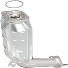 Load image into Gallery viewer, MagnaFlow Conv DF 05-07 Ford Freestyle 3.0L (25209)