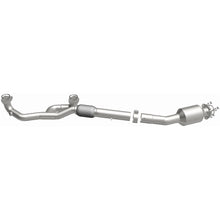 Load image into Gallery viewer, MagnaFlow 18-20 Honda Odyssey V6 3.5L OEM Underbody Single Grade Direct-Fit Catalytic Converter (280126)