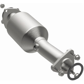 MagnaFlow Exhaust Products 2017-2019 Honda CR-V 2.4L OEM Grade Federal / EPA Compliant Direct-Fit Catalytic Converter (280150)