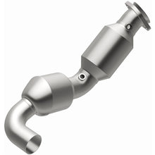 Load image into Gallery viewer, MagnaFlow Exhaust Products OEM Grade Direct-Fit Catalytic Converter (280267)