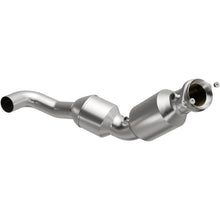 Load image into Gallery viewer, MagnaFlow Exhaust Products 2021-2022 Ford F-150 3.5L OEM Grade Federal / EPA Compliant Direct-Fit Catalytic Converter (280269)