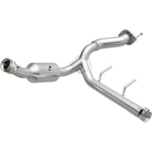 Load image into Gallery viewer, MagnaFlow Exhaust Products 2021-2024 Ford F-150 5.0L OEM Grade Federal / EPA Compliant Direct-Fit Catalytic Converter (280275)