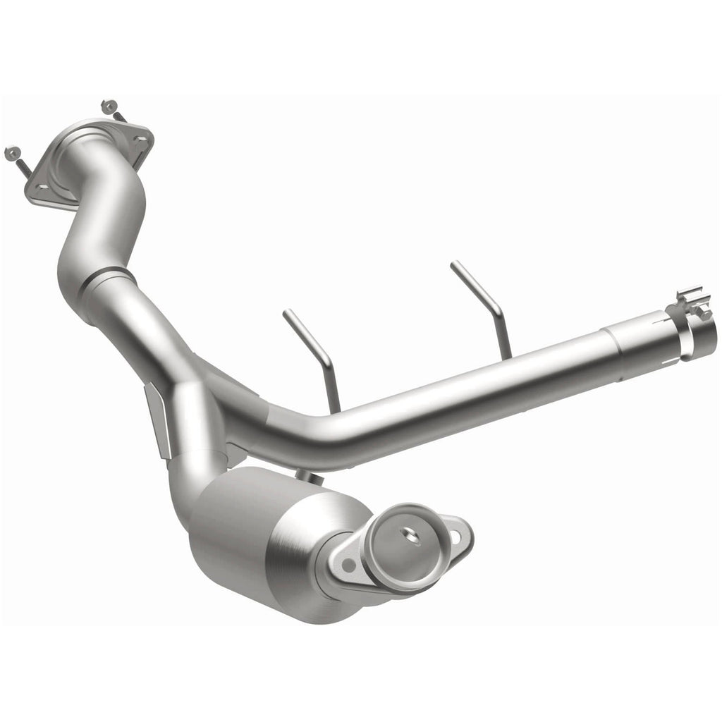 MagnaFlow Exhaust Products 2021-2024 Ford F-150 5.0L OEM Grade Federal / EPA Compliant Direct-Fit Catalytic Converter (280275)