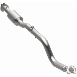 MagnaFlow 2009 Chevrolet Express 4500 V8 6.0L Right Underbody Catalytic Converter (280428)