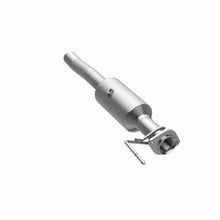 Load image into Gallery viewer, MagnaFlow 18-19 Ford F-450 Super Duty V10 6.8L Underbody Direct Fit Catalytic Converter (280439)