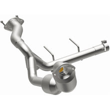 Load image into Gallery viewer, MagnaFlow Exhaust Products 2021-2023 Ford F-150 2.7L OEM Grade Federal / EPA Compliant Direct-Fit Catalytic Converter (280758)