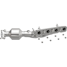 Load image into Gallery viewer, MagnaFlow Exhaust Products OEM Grade Manifold Catalytic Converter (290034)