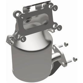 MagnaFlow Exhaust Products 2021 Nissan Altima 2.5L OEM Grade Federal / EPA Compliant Direct-Fit Manifold Catalytic Converter (290062)