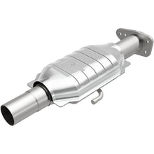 Load image into Gallery viewer, Magnaflow Buick/Cad/Chev/Olds/Pont CA Direct Fit Converter (3322447)