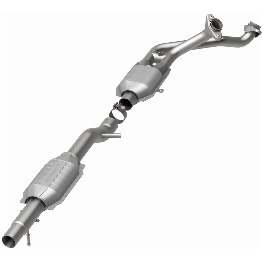 MagnaFlow Conv DF 87-93 Ford Bronco 4.9L / 87-95 F-150/F-250 (Non SD)/F-350 (Non SD) PU 4.9L (CA) (334302)
