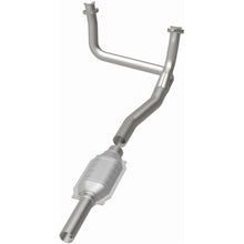 Load image into Gallery viewer, MagnaFlow Conv DF 84-95 Ford Truck 5.0L CA (334307)