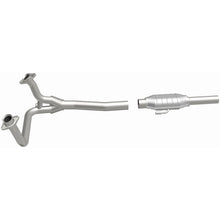 Load image into Gallery viewer, MagnaFlow Conv DF 84-95 Ford Truck 5.0L CA (334307)