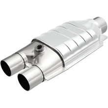 Load image into Gallery viewer, Magnaflow 2in./2.5in. D/S T1 Universal Converter (3391037)