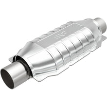 Load image into Gallery viewer, MagnaFlow Conv Universal 2.25in Inlet 2.25in Outlet 16in Length 6.375in Width (339105)