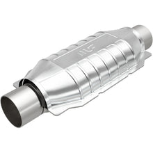 Load image into Gallery viewer, MagnaFlow Conv Universal 2.5in Inlet 2.5in Outlet 16in Length (339106)