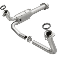 Load image into Gallery viewer, MagnaFlow Conv Direct Fit 94-95 Chevrolet C1500 4.3L/5.0L/5.7L (3391256)