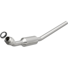 Load image into Gallery viewer, Magnaflow 84-87 Caravan/Voyager CA Direct Fit Converter (3391283)