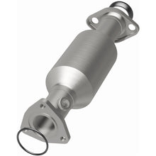 Load image into Gallery viewer, MagnaFlow Conv Direct Fit 1995 Honda Odyssey 2.2L (3391401)