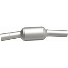 Load image into Gallery viewer, MagnaFlow Conv DF 1994 GMA G3500 V6 4.3L (3391432)