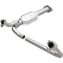 Load image into Gallery viewer, MagnaFlow Conv Direct Fit 1995 Chevrolet G10/G20/G30 4.3L/5.0L/5.7L (3391482)