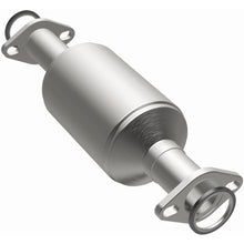Load image into Gallery viewer, MagnaFlow 93-95 Toyota 4Runner V6 3.0L California Catalytic Converter Direct Fit (3391884)