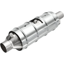 Load image into Gallery viewer, Magnaflow 94-95 Universal Converter Ford truck 7.5L CA (339301)