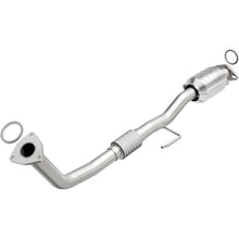 Load image into Gallery viewer, Magnaflow Conv DF Toyota Camry 2.2L (357801)