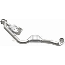 Load image into Gallery viewer, MagnaFlow CONV DF 99-01 Continental 4.6L 50S (441113)