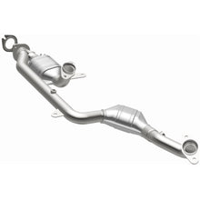 Load image into Gallery viewer, MagnaFlow Conv DF 95-97 Lincoln Continental (441122)