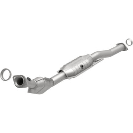 MagnaFlow Conv DF 02-04 Infiniti I35 3.5L rea (441413)