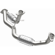 Load image into Gallery viewer, MagnaFlow Conv DF 96-99 Ford Taurus3.0L 50S (444033)