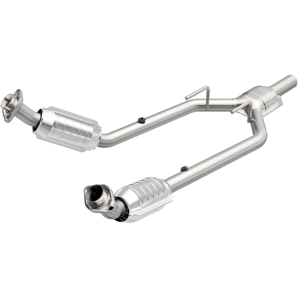 MagnaFlow Conv DF 96-97 Mercury Cougar 3.8L (444080)