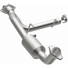 Load image into Gallery viewer, Magnaflow 2005 Lincoln Navigator 5.4L Direct Fit Converter (4451165)