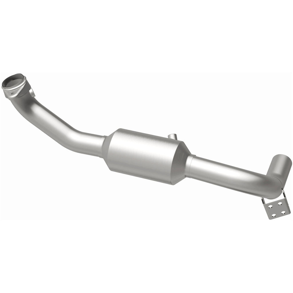 Magnaflow 2005 Lincoln Navigator 5.4L Direct Fit Converter (4451166)