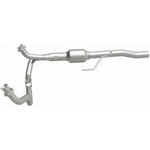 Load image into Gallery viewer, Magnaflow 00-01 Dodge Ram 1500 3.9L Direct Fit Converter (4451203)