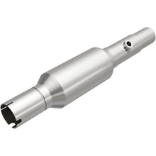 Load image into Gallery viewer, MagnaFlow Conv Direct Fit 96-98 Jeep Grand Cherokee Underbody (4451226)