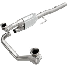 Load image into Gallery viewer, Magnaflow 96-99 Dodge Ram 1500 3.9L DF Conv. (4451285)