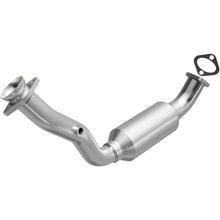 Load image into Gallery viewer, Magnaflow 97-00 Ford Explorer 4.0L Direct Fit Converter (4451315)