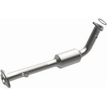 Load image into Gallery viewer, Magnaflow 02-03 Cadillac Escalade 6.0L Direct Fit Converter (4451421)