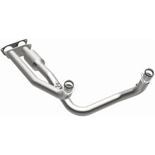 Load image into Gallery viewer, MagnaFlow California Grade Direct-Fit Catalytic Converter 96-00 Chevrolet / GMC K3500 V8 7.4L (4451470)